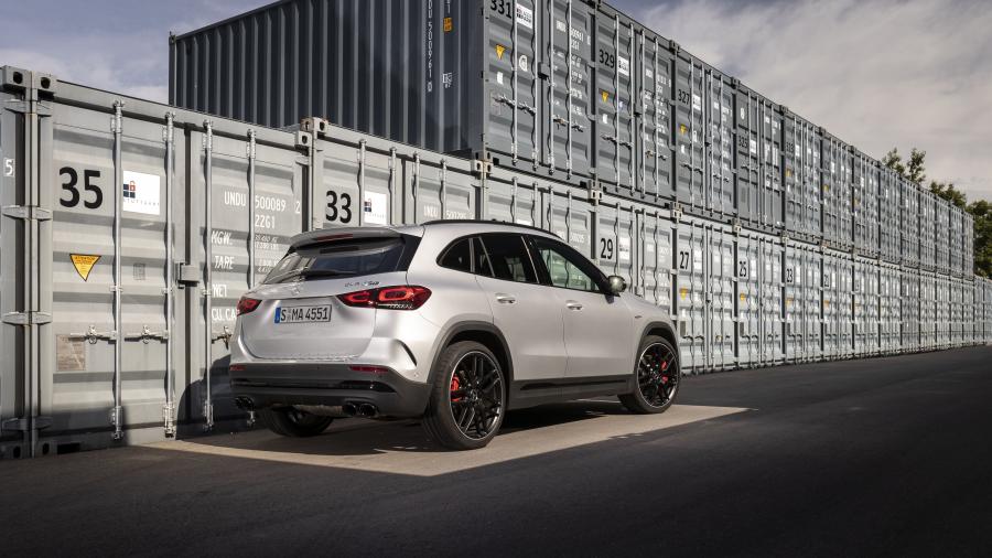  Mercedes-AMG GLA45 S 4Matic+ (H247) 2020 года  (WW) (фото 14 из 26)